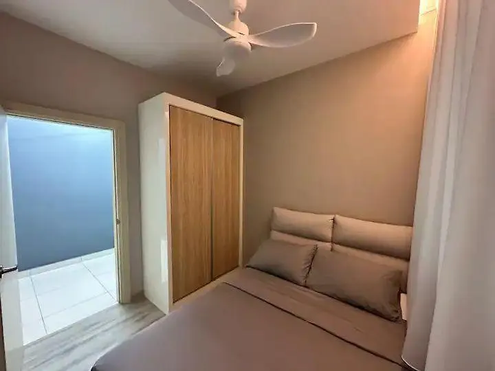 Jbmidvalley Southkey Mosaic 2Bedroom 4Pax Cityview Johor Bahru Apartment